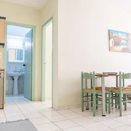 Ostria Aparthotel 3*