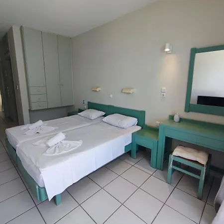 Ostria Apartahotel 3*